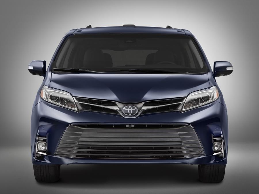  Toyota Sienna Limited (XL30) 2017 года  (фото 5 из 31)